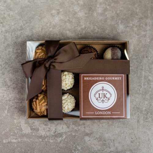 Box with 12 Brigadeiros
